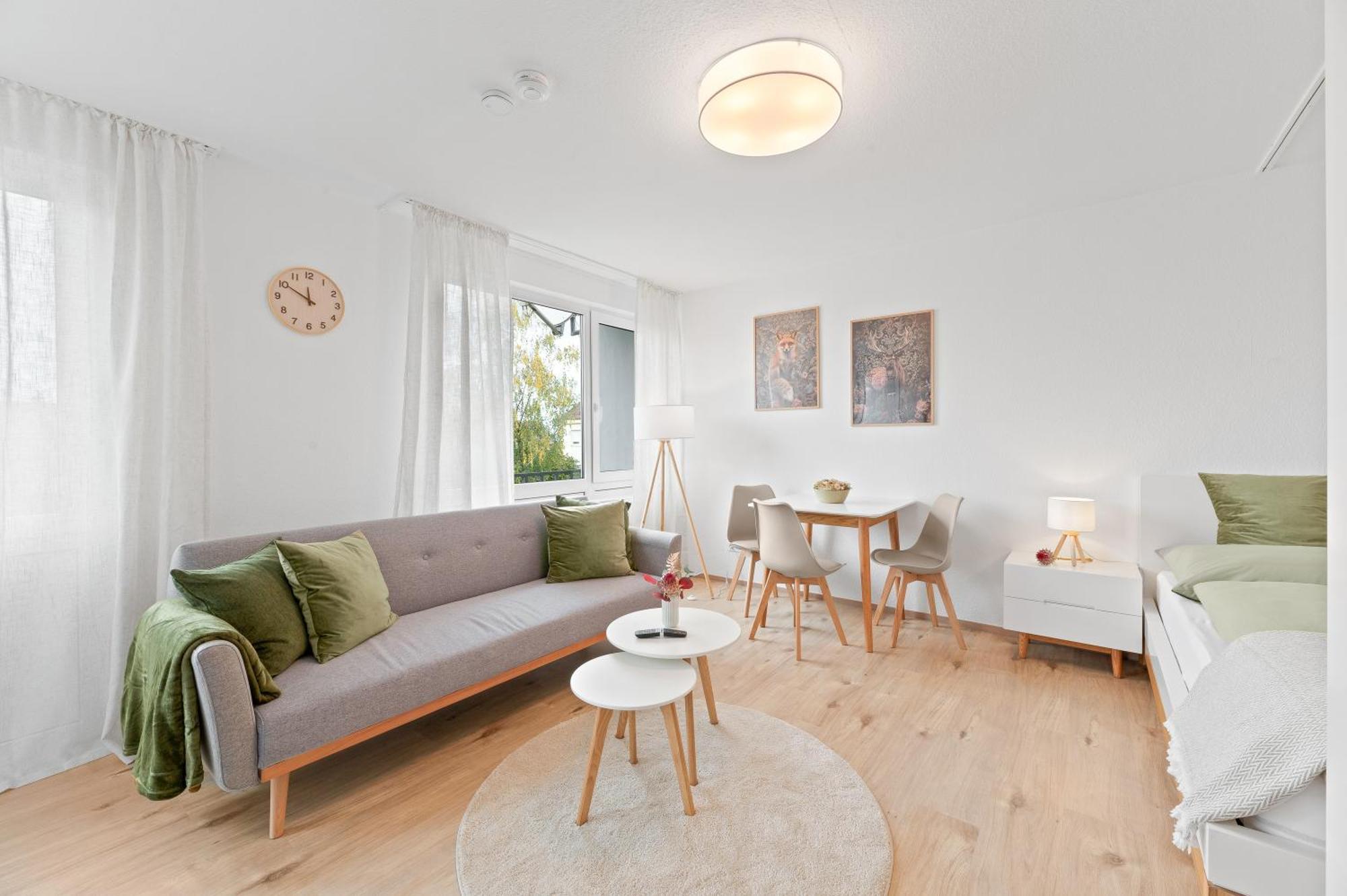 Wohlfuehl-Apartment I Zentral I Balkon I Kueche Фелльбах Экстерьер фото